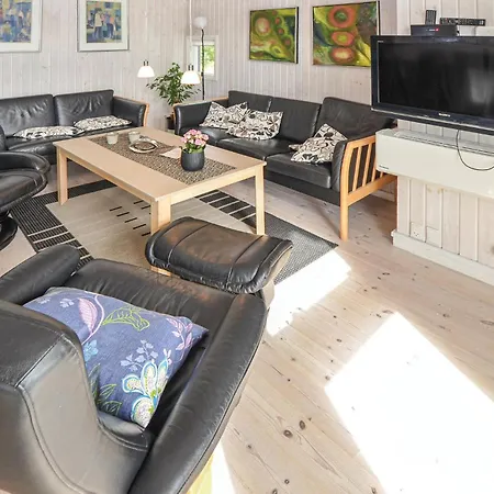 Ellemose Xi 度假居 *